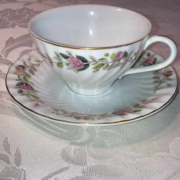 CREATIVE porcelain cup/saucer from Japan with pink roses, green leaves $25 - Picture 1 of 8